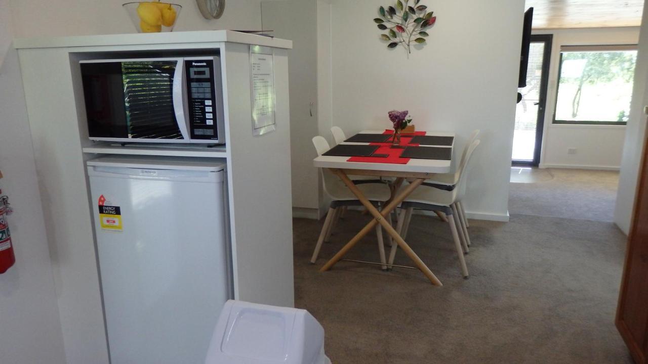 Karoola Cottage Self Contained Lilydale ภายนอก รูปภาพ